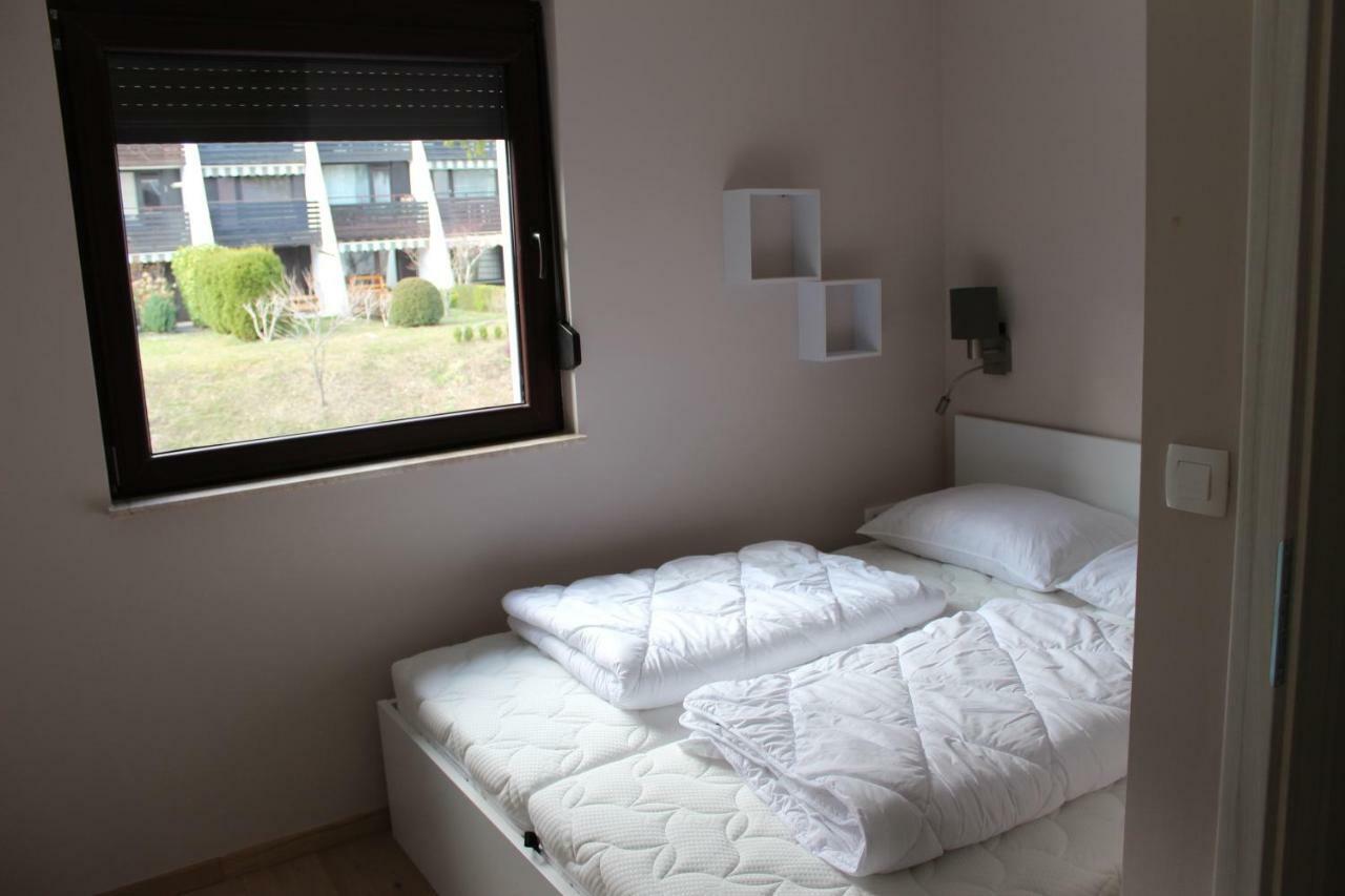 Apbovec Apartment Exterior photo